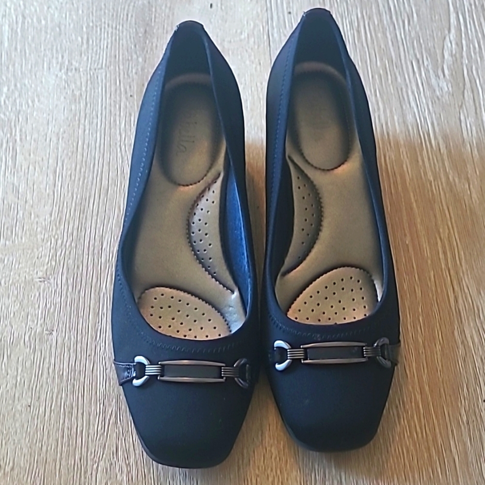 Navy wedge heels, size 8